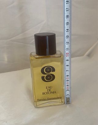Colonia Eau de Botonia