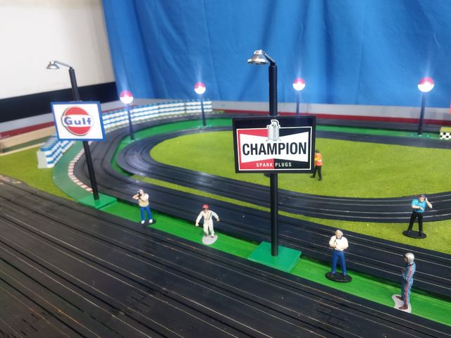 Scalextric ninco iluminación circuitos