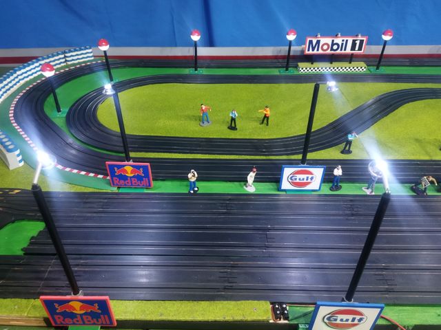 Scalextric ninco iluminación circuitos