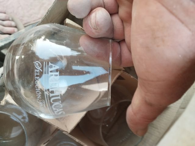 Caja de vasos hareuca