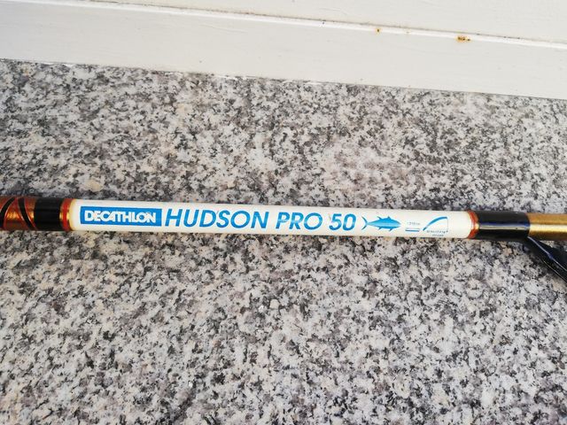 Conjunto caña y Carrete Tora 50 libras