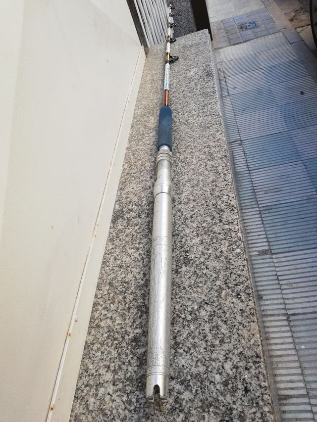 Conjunto caña y Carrete Tora 50 libras