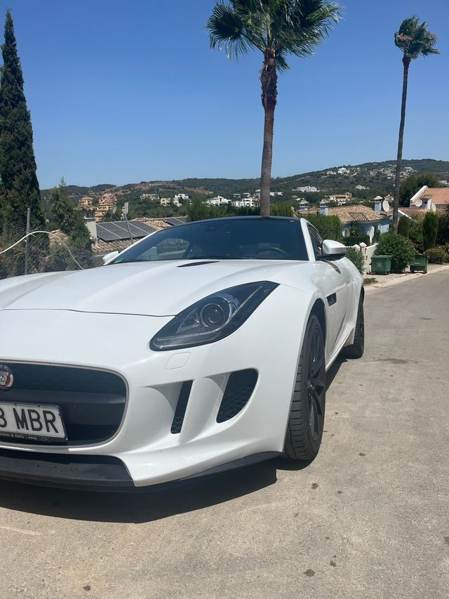 Jaguar F-Type 2015