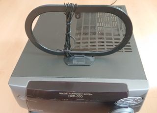 Minicadena KENWOOD RXD-550 (AVERIADA)