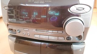 Minicadena KENWOOD RXD-550 (averiada)
