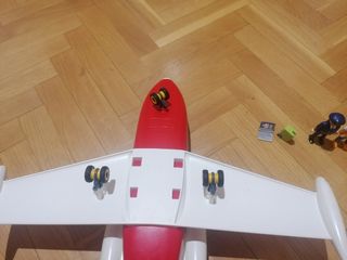 Avión de juguete playmobil.