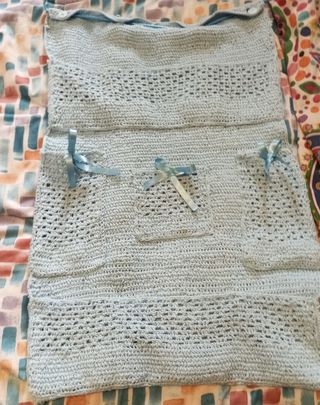Dispenser porta oggetti per bambino fatto mano