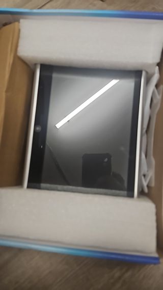 Pantalla de coche para reposacabezas