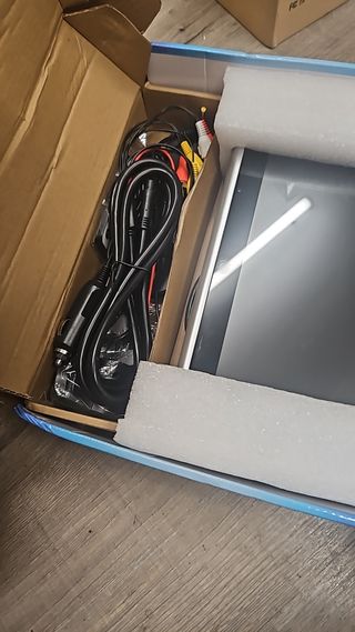 Pantalla de coche para reposacabezas