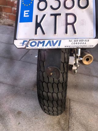 Hanway raw 125 orange cafe racer