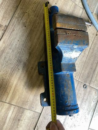 Tornillo de banco