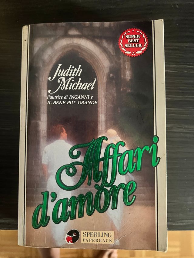 libro "Affari d'amore" di Judith Michael - Sperlin