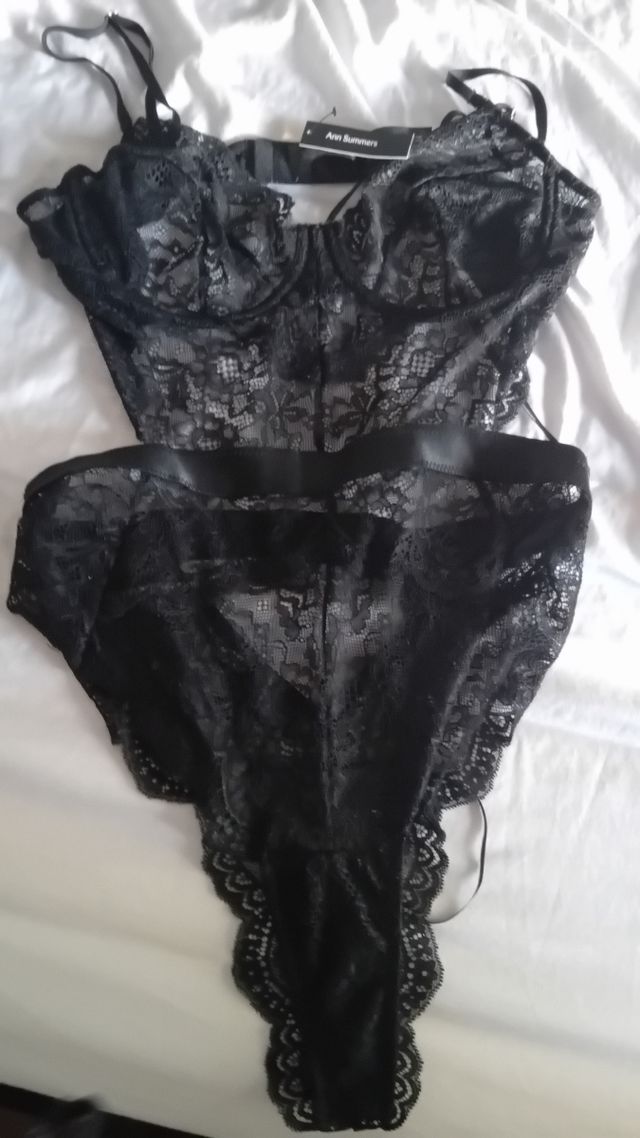 Conjunto Ann Summers M sin uso