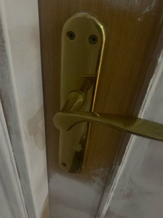 Venta de manillas para puertas dorado brillo