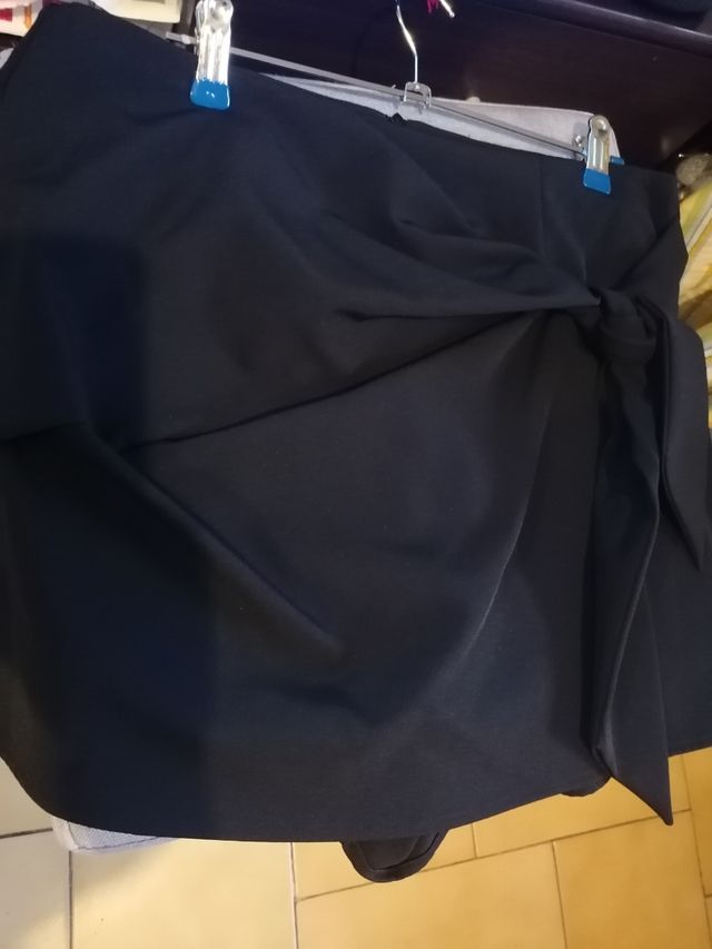 Falda pantalón de Zara