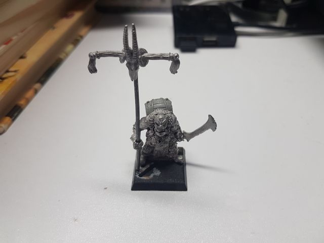 Estandarte orco metal warhammer