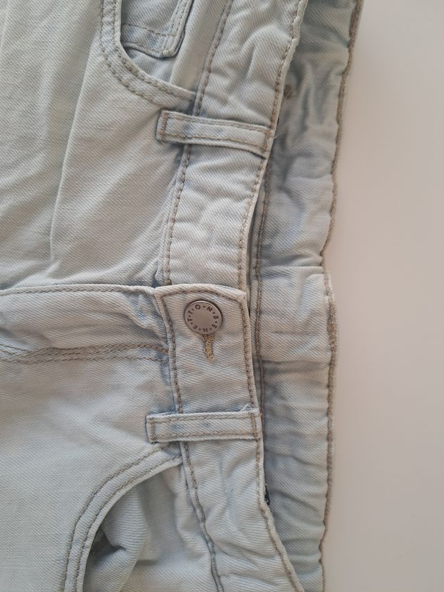 Pantalón corte chica benetton