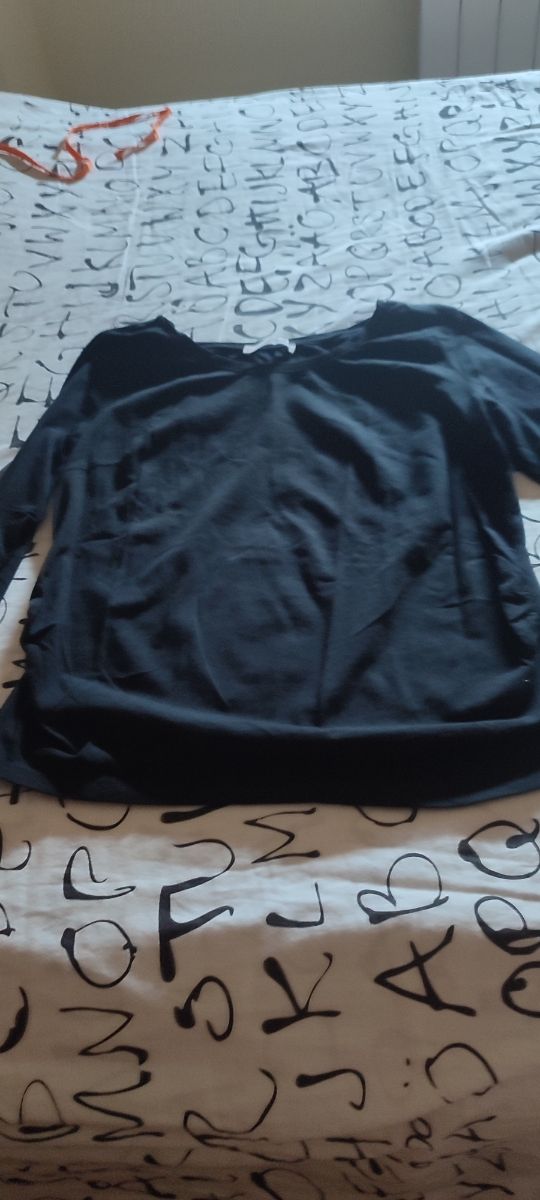 Ropa de embarazada rebajo ñy hago lotes.