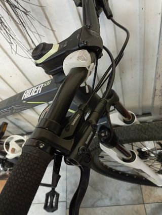 Bicicleta rock Rider 520 de 27'5"