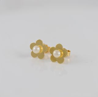 Pendientes Tous Flor oro amarillo 18k con perlas