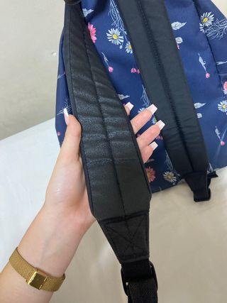 Mochila eastpak 24L CON FACTURA Y GARANTIA