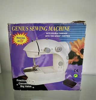 Máquina de coser mini