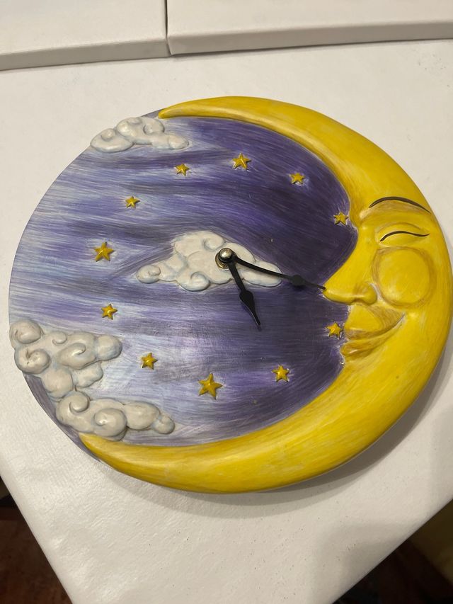 2 Cuadros infantiles y un reloj de pared infantil