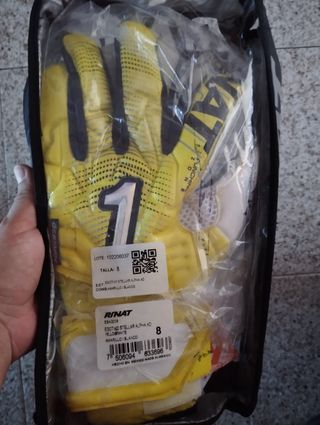 Guantes de portero Rinat, talla 8
