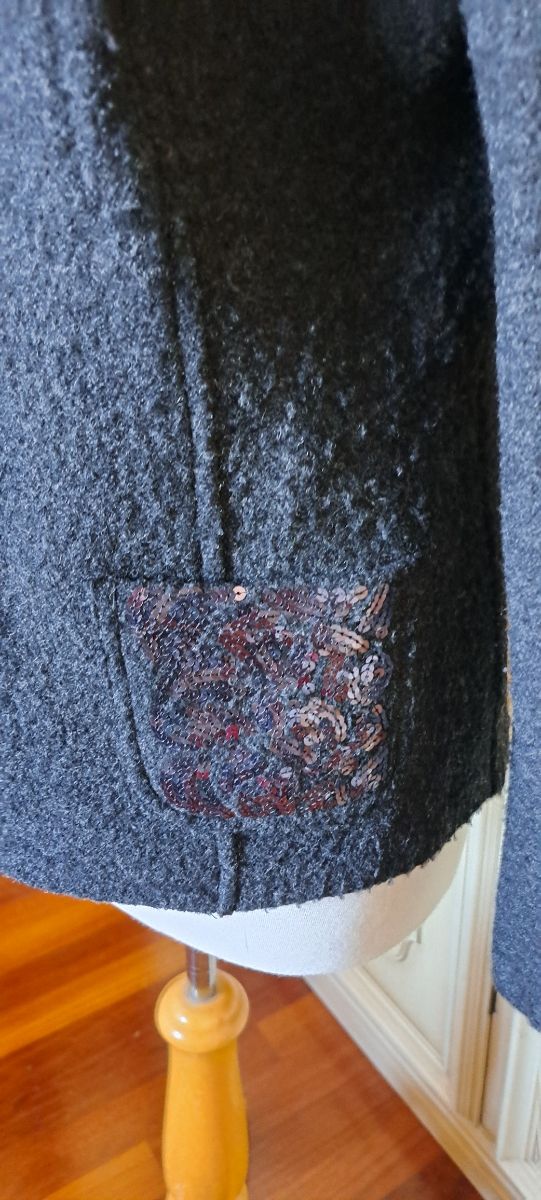 Carla Ferroni. Giacca in lana. 