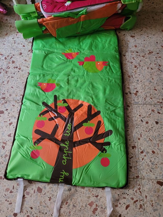 Cuna de viaje. Olmitos