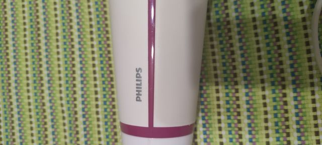 Secador Philips blanco