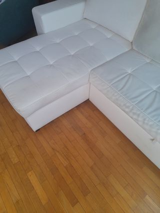 Sofá chaiselongue con cama