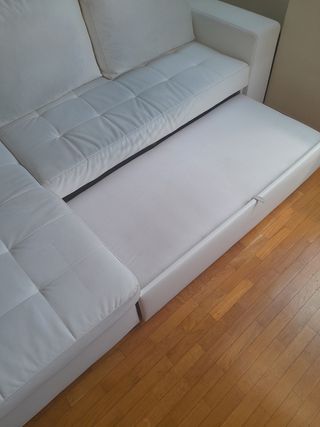 Sofá chaiselongue con cama