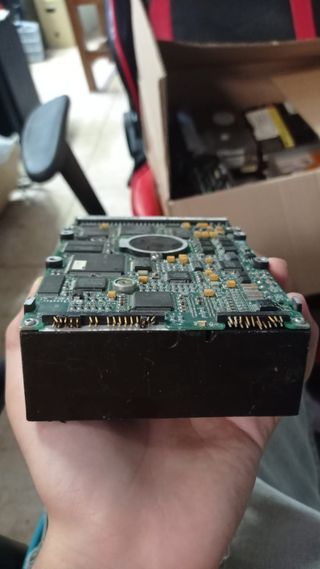 Micropolis 3391AV 9GB 7200RPM SCSI Disco Duro