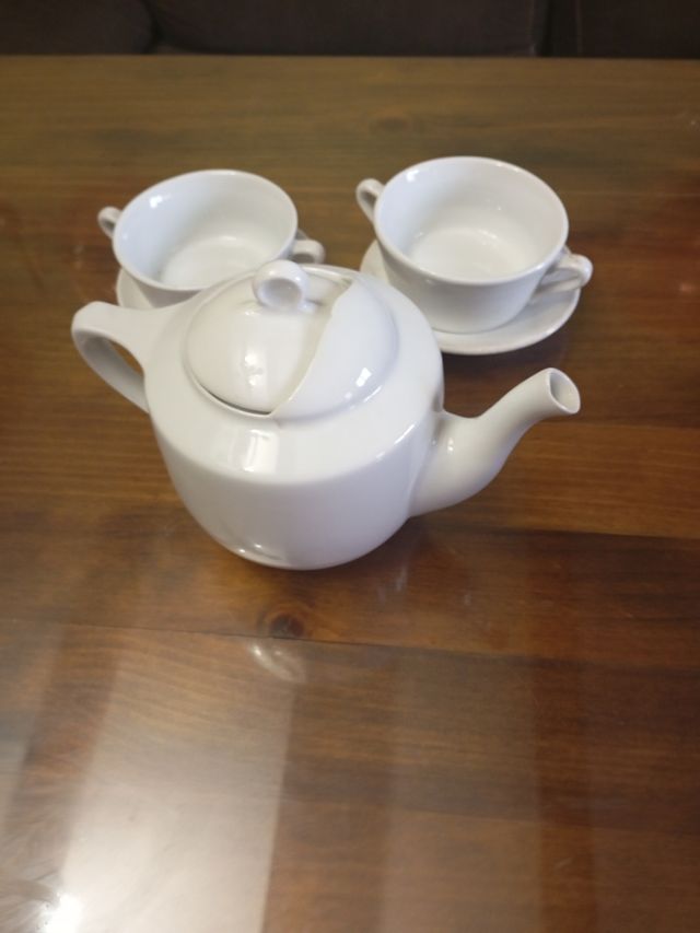 Juego de tetera en perfecto estado muy