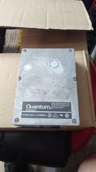 SCSI 107MB Quantum ProDrive 105S Disco Duro