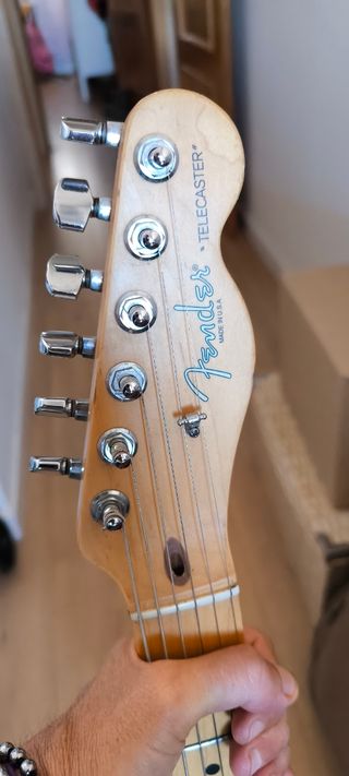 Fender stratocaster 