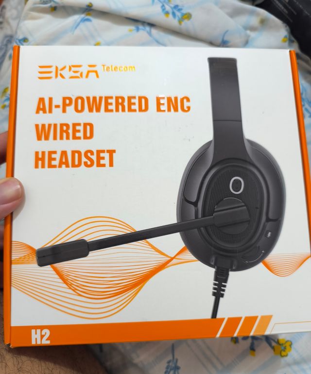 Casco Eksa con Cable