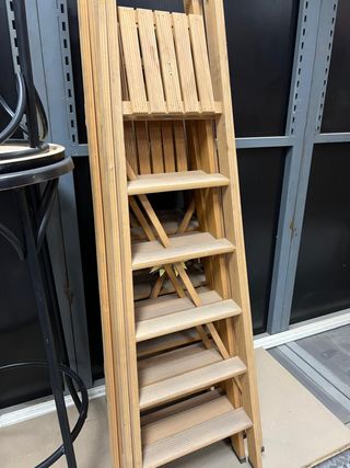 ESCALERA DE HAYA