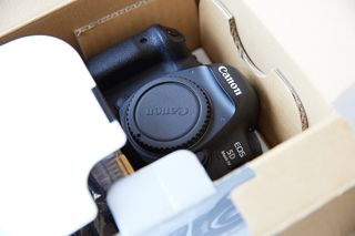 Canon 5D Mark IV + extra