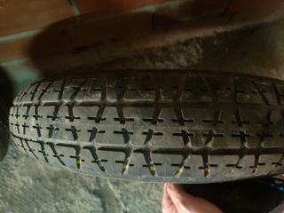 Rueda coche  Dunlop 420kPA