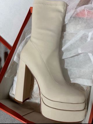 Botines beige sin estrenar