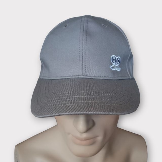 Gorra Gris Makarthy