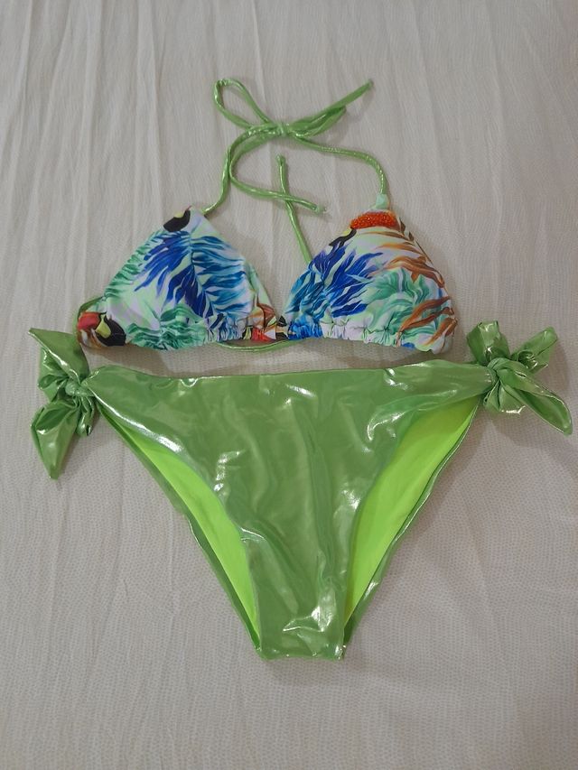 Costume bikini verde