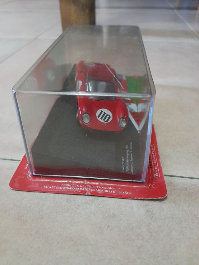 Vendo modellino Ferrari