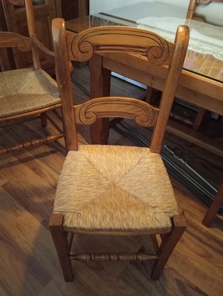 Mesa madera maciza, 4 sillas y 2