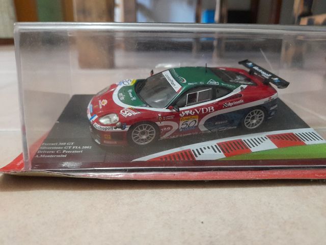 Vendo modellino Ferrari