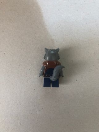 LEGO MARVEL ROCKET Y GROOT