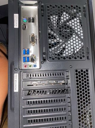 Pc gaming rx 6600 8g win 11pro.