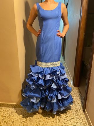 Traje de gitana en buen estado, talla 38